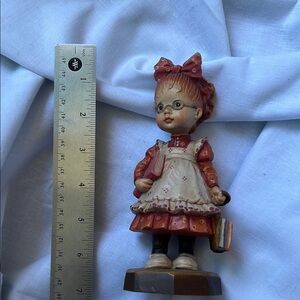 Valentina Red and White Decor Accents